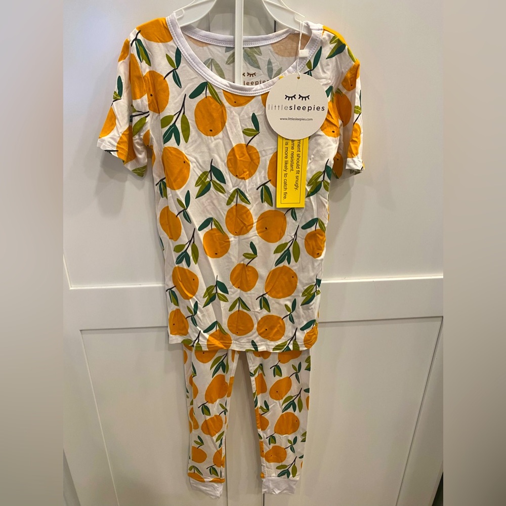 Little Sleepies Clementines 🍊 4T NWT